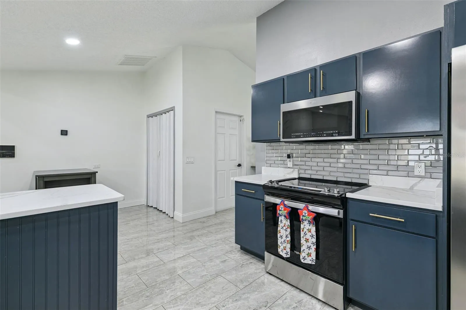 5136 TIMBER RIDGE TRL