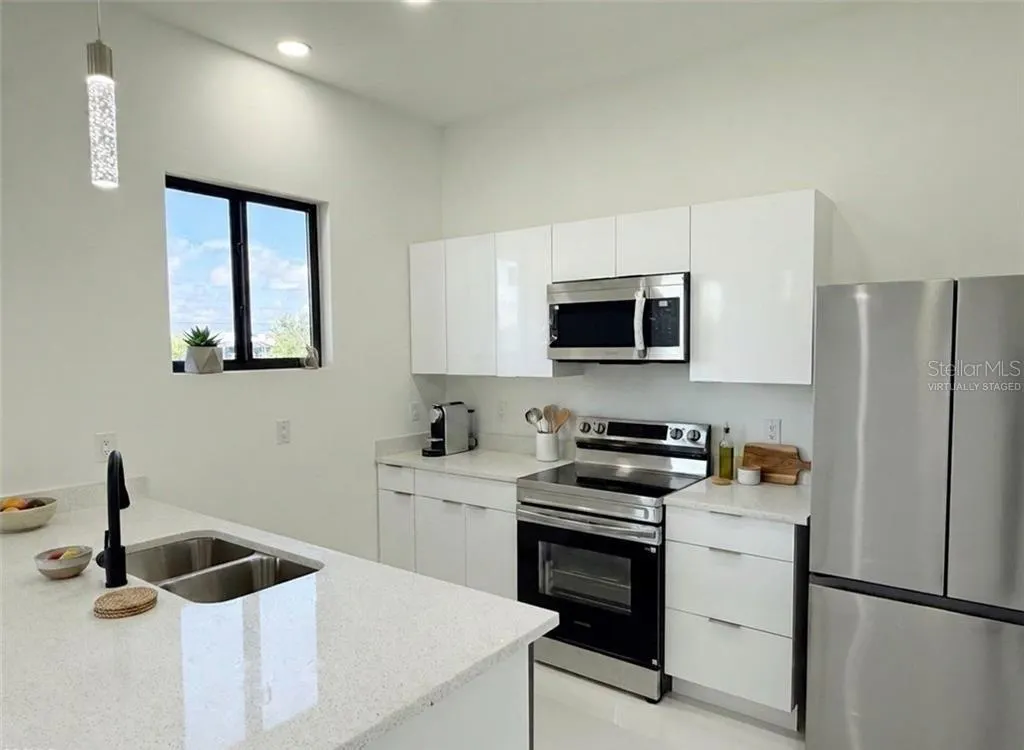 4238 NW 34TH TER