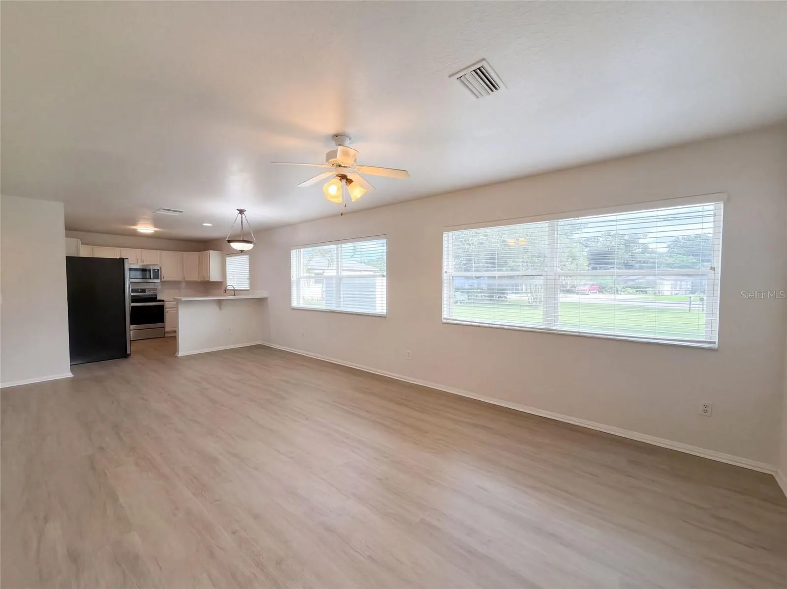 1331 30TH AVE E