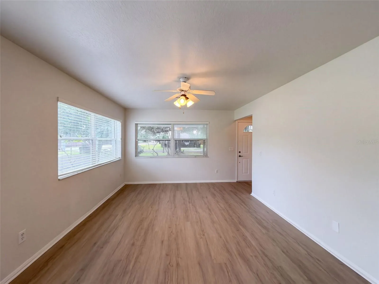 1331 30TH AVE E