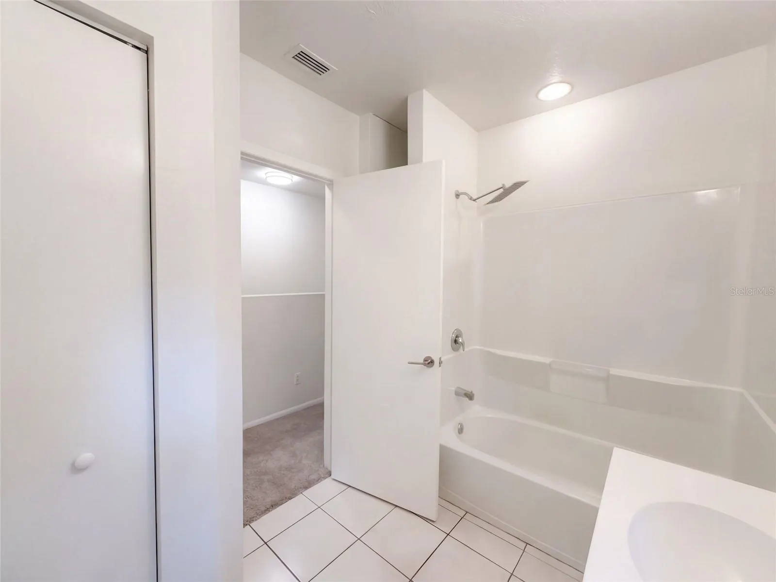 1331 30TH AVE E
