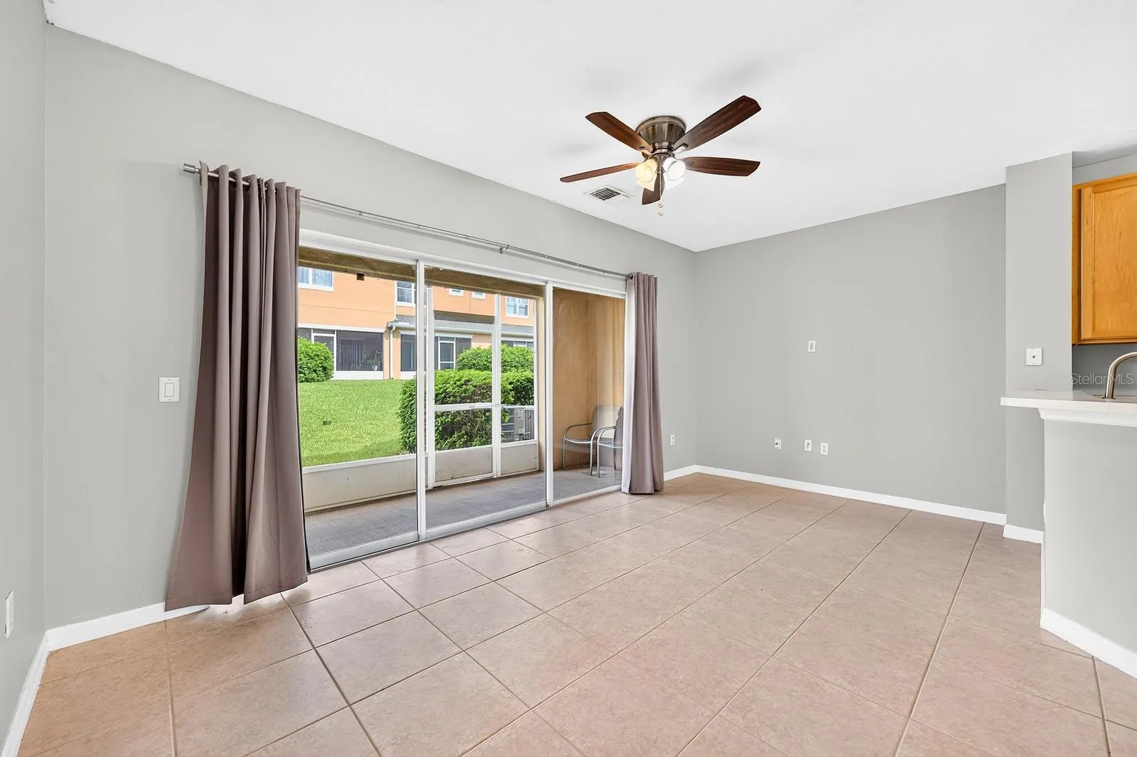244 CHELSEA DR