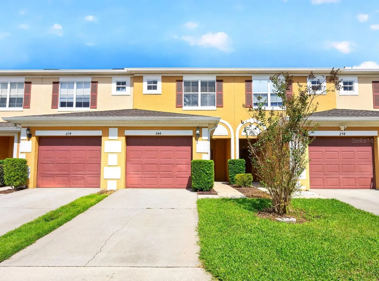 244 CHELSEA DR