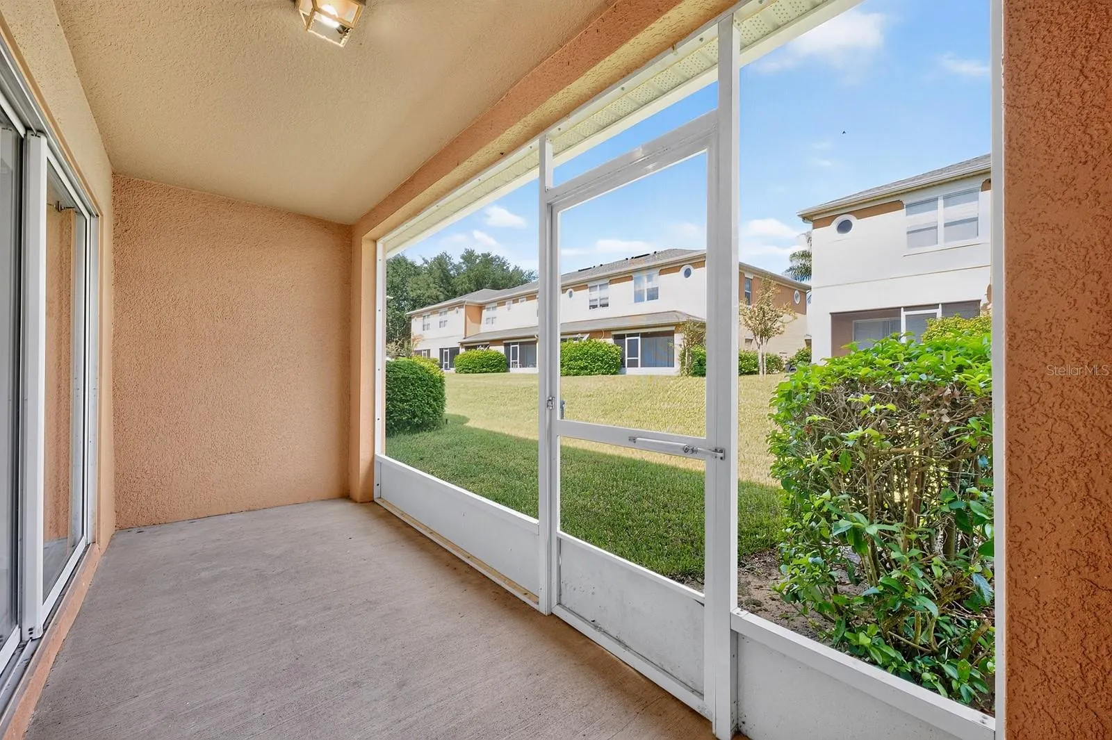 244 CHELSEA DR