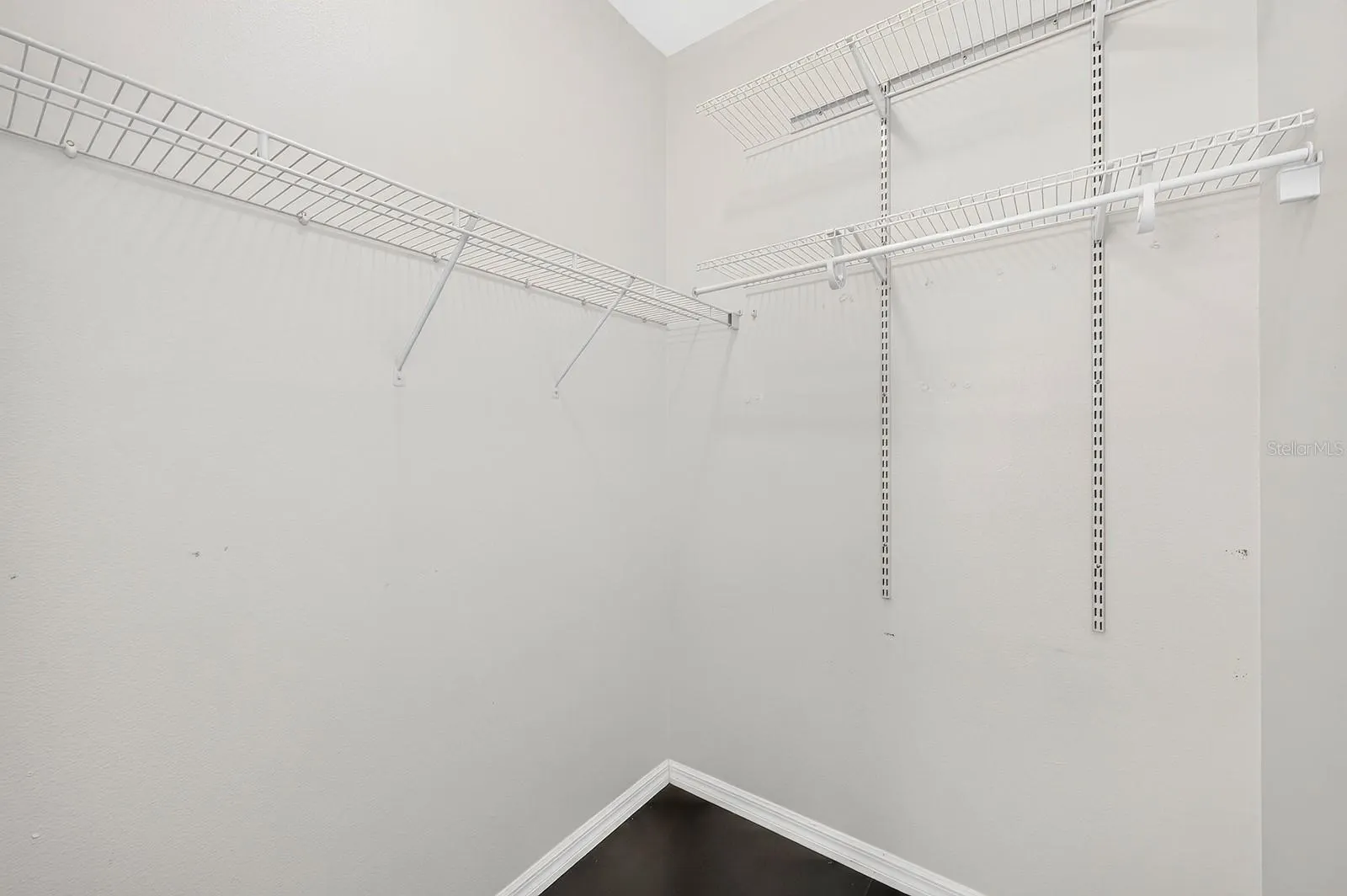 244 CHELSEA DR