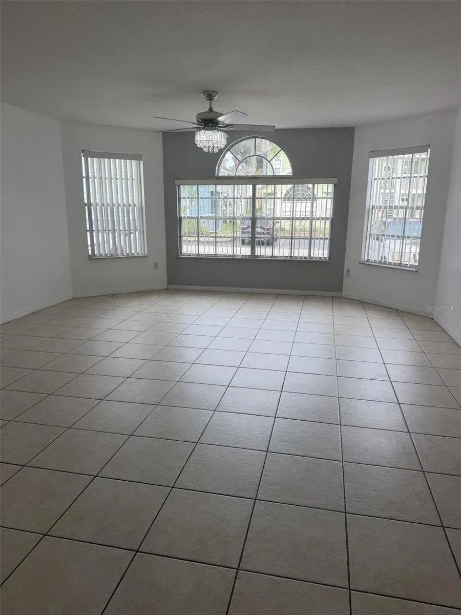 3131 BRITANNIA BLVD #B #B