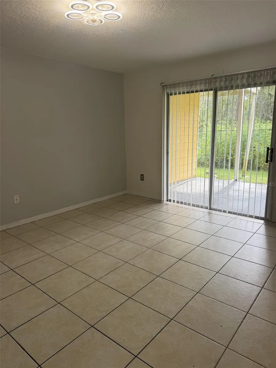 3131 BRITANNIA BLVD #B #B