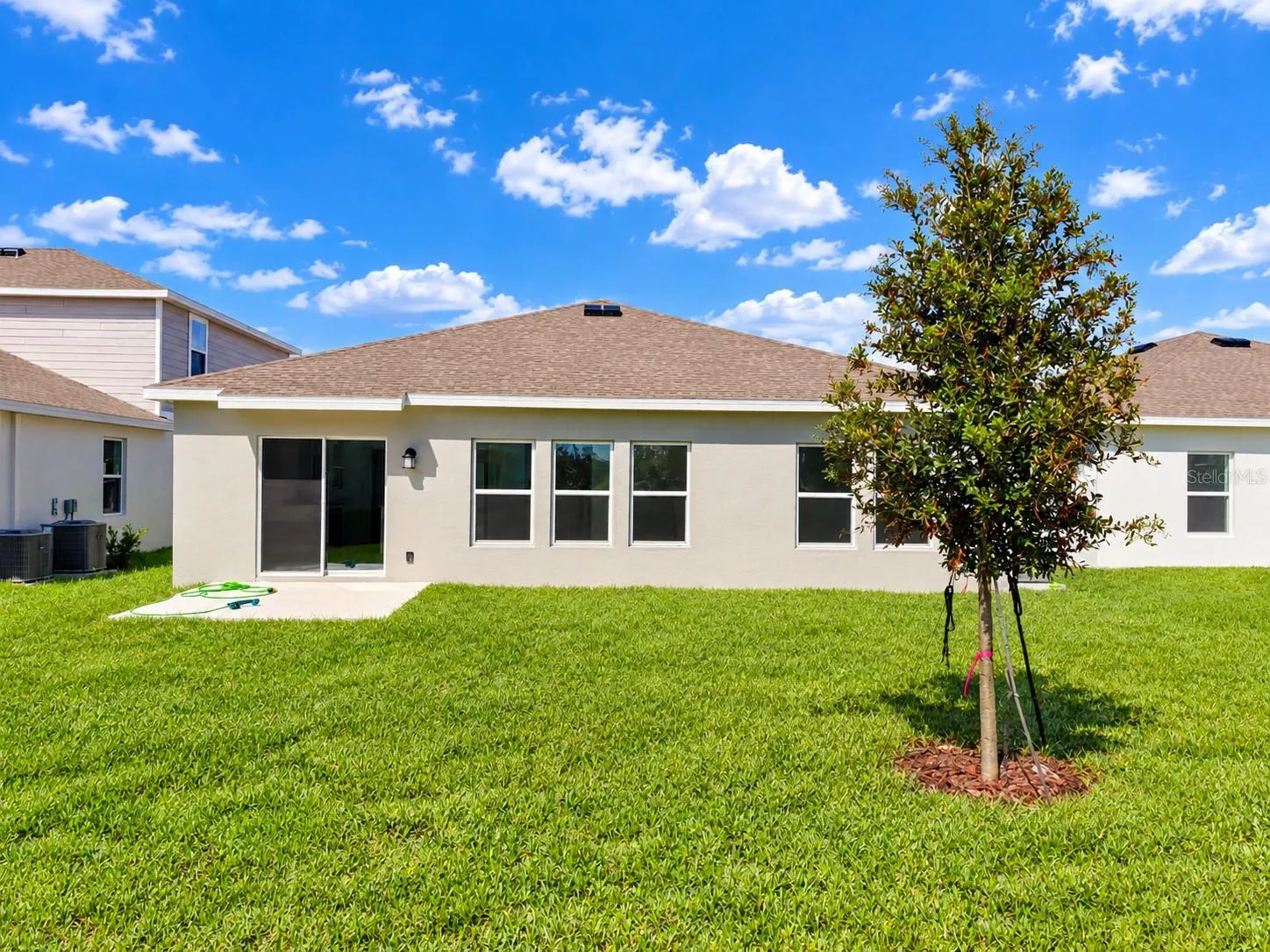 1667 LOXLEY TRL