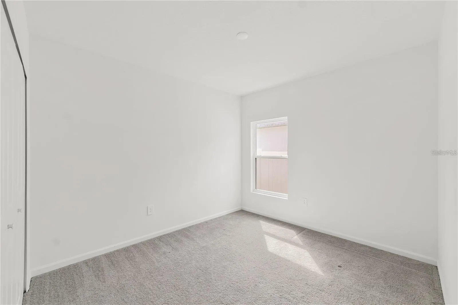 1667 LOXLEY TRL