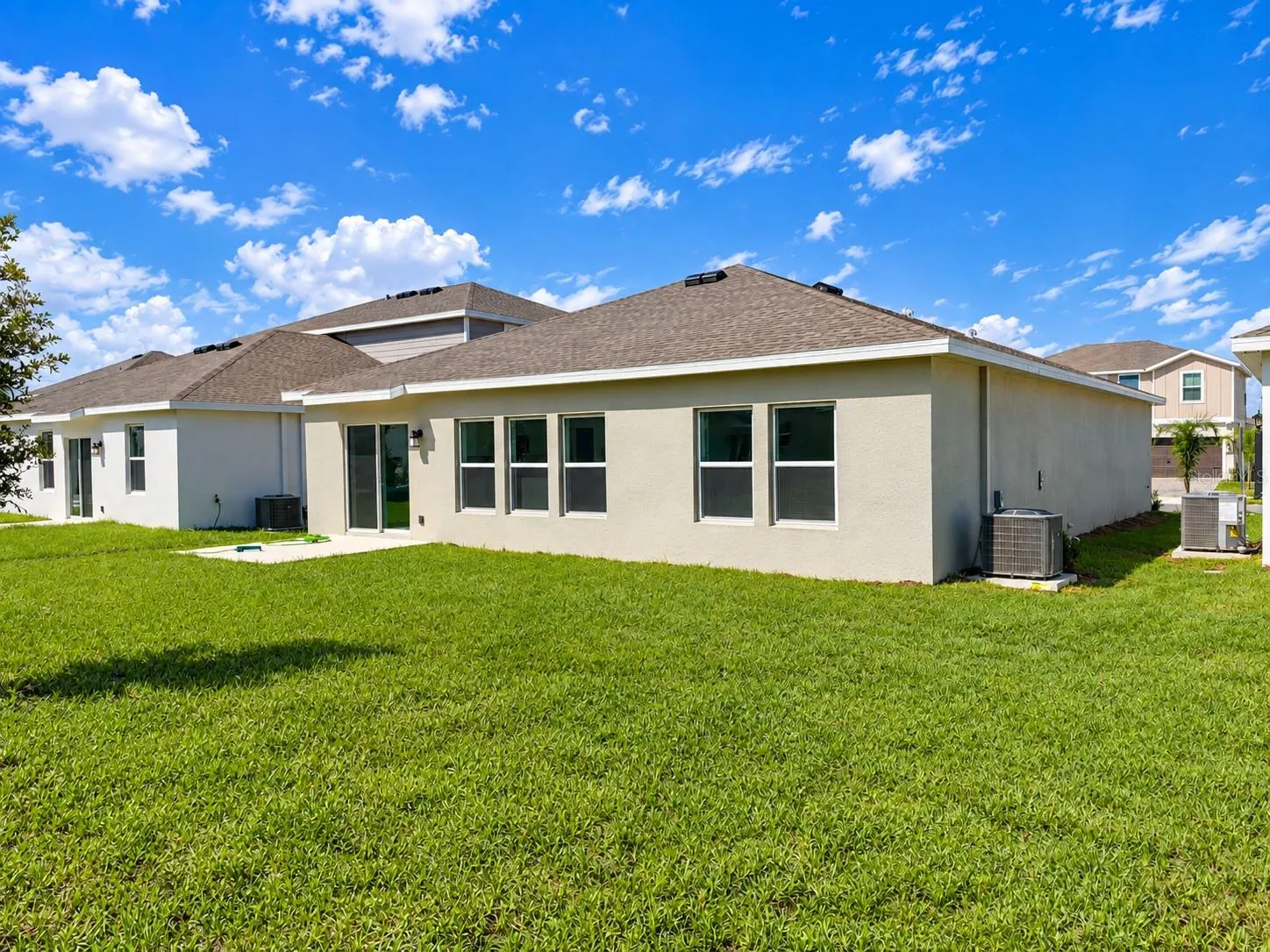 1667 LOXLEY TRL