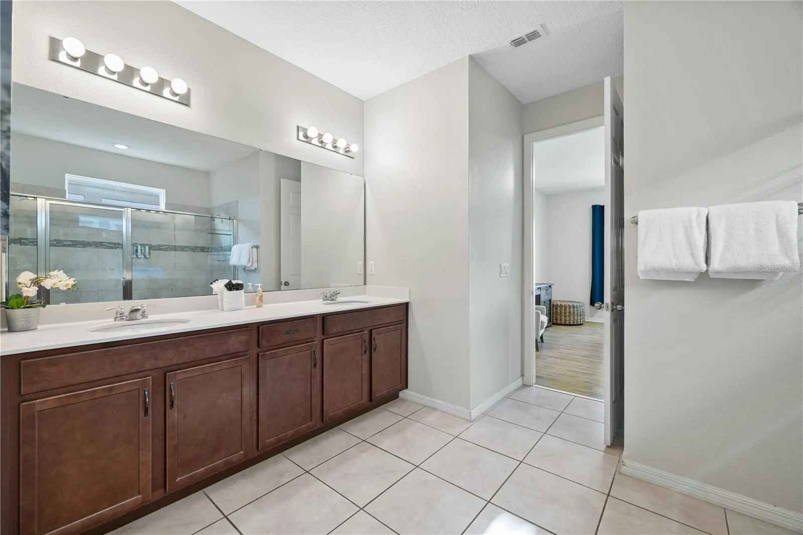 1835 CARIBBEAN VIEW TER