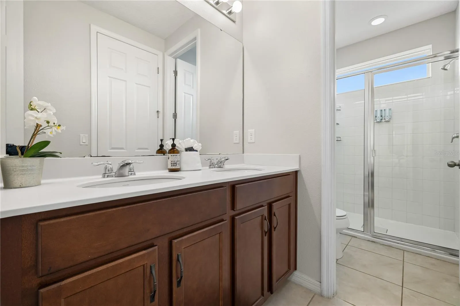 1835 CARIBBEAN VIEW TER