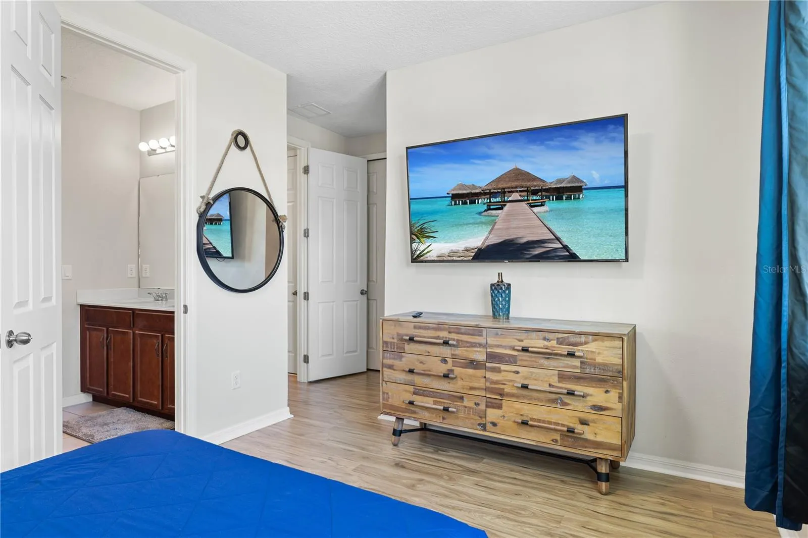 1835 CARIBBEAN VIEW TER