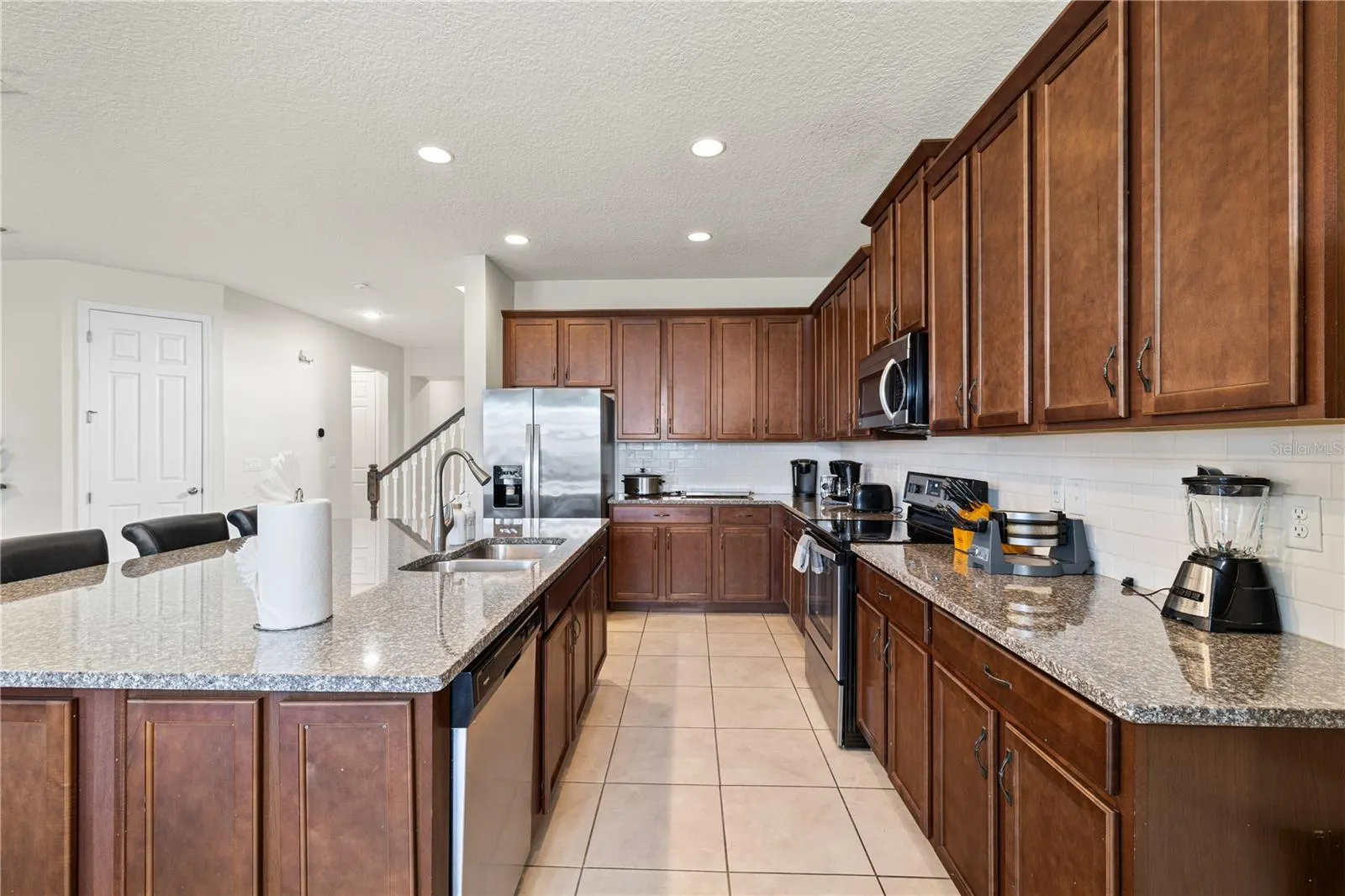 1835 CARIBBEAN VIEW TER