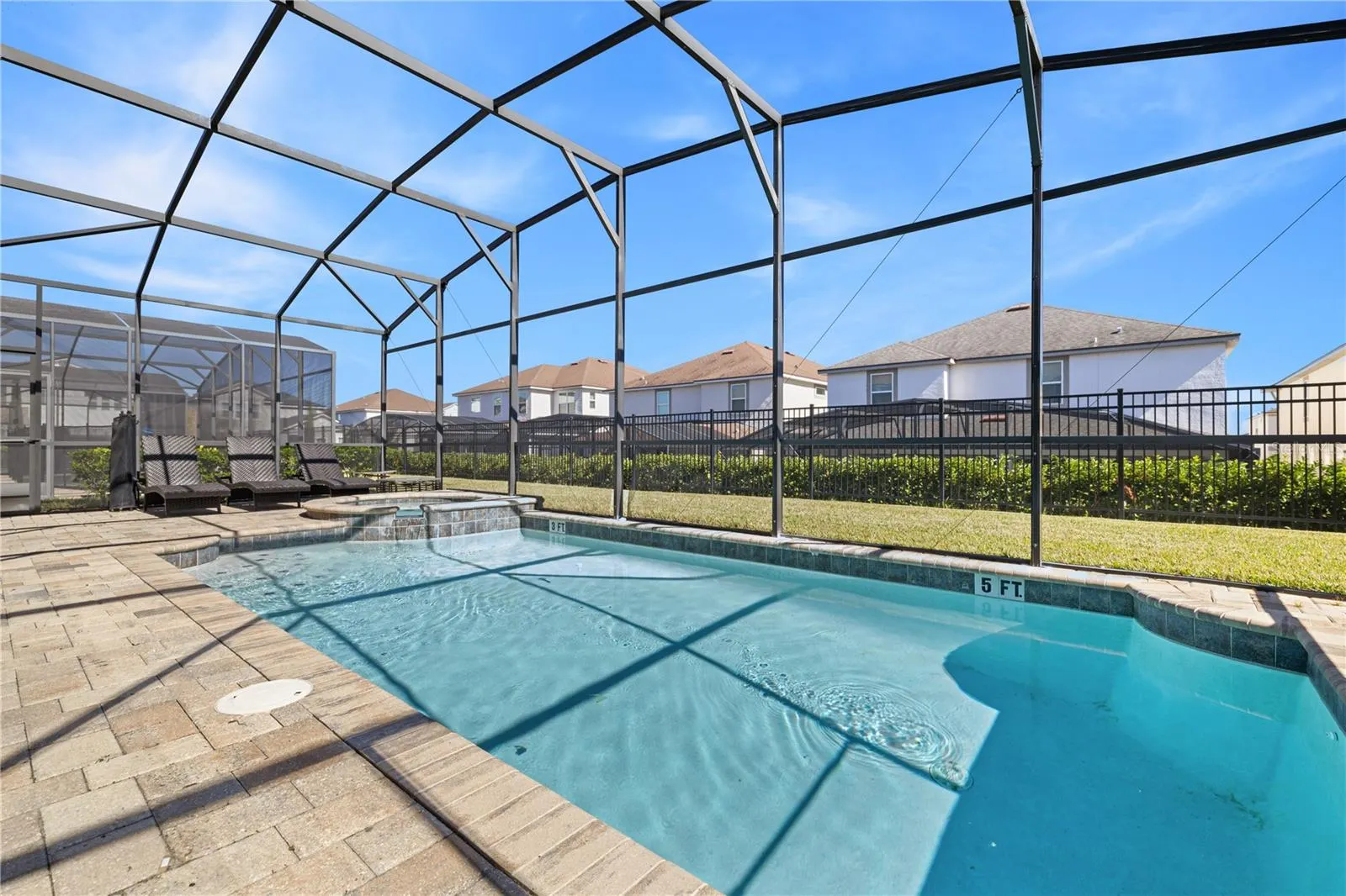 1835 CARIBBEAN VIEW TER