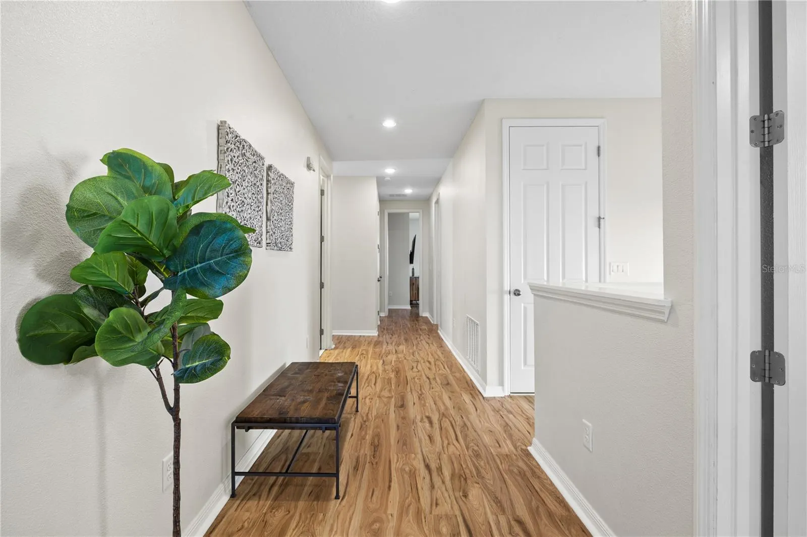 1835 CARIBBEAN VIEW TER