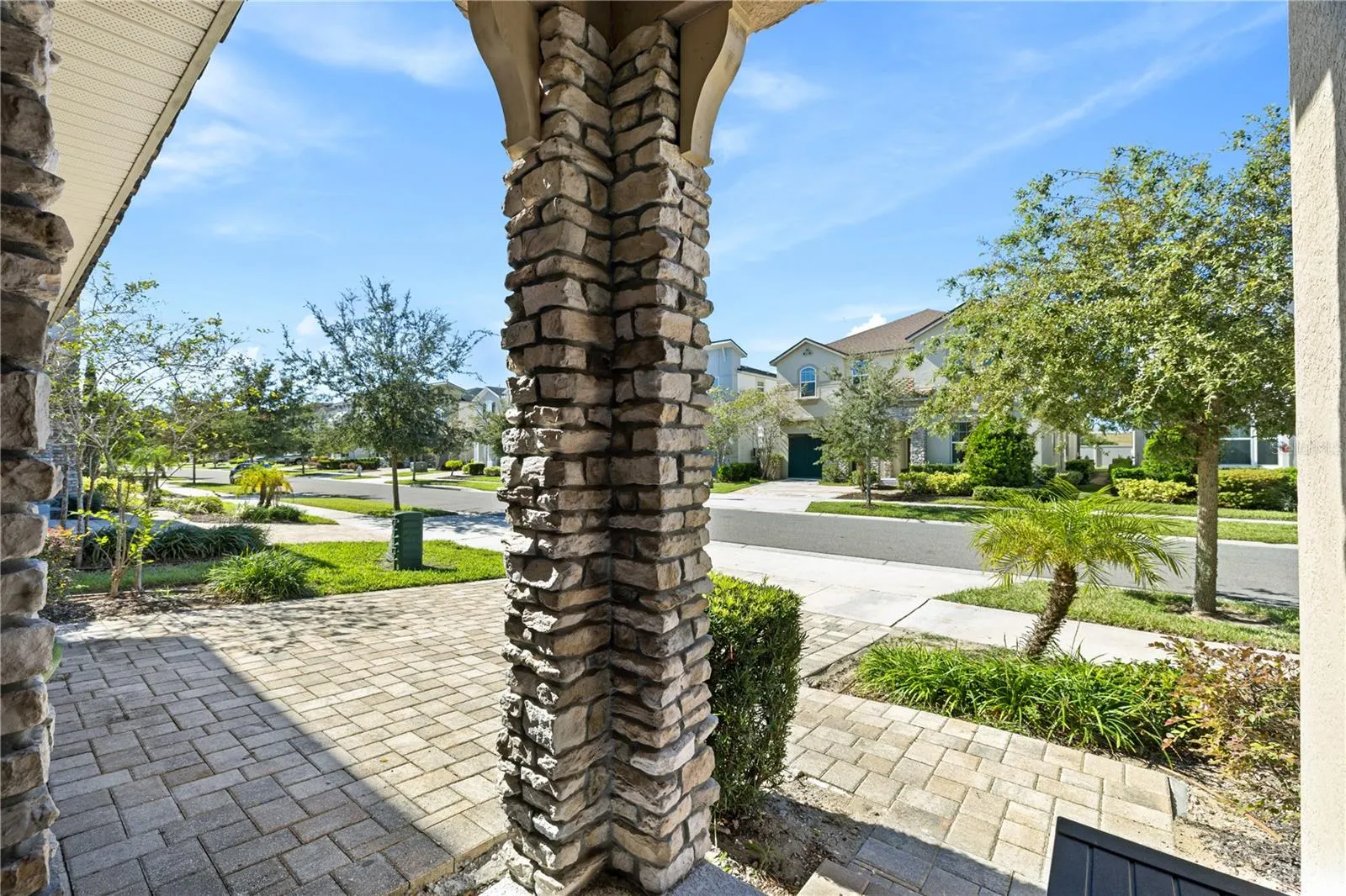 1835 CARIBBEAN VIEW TER