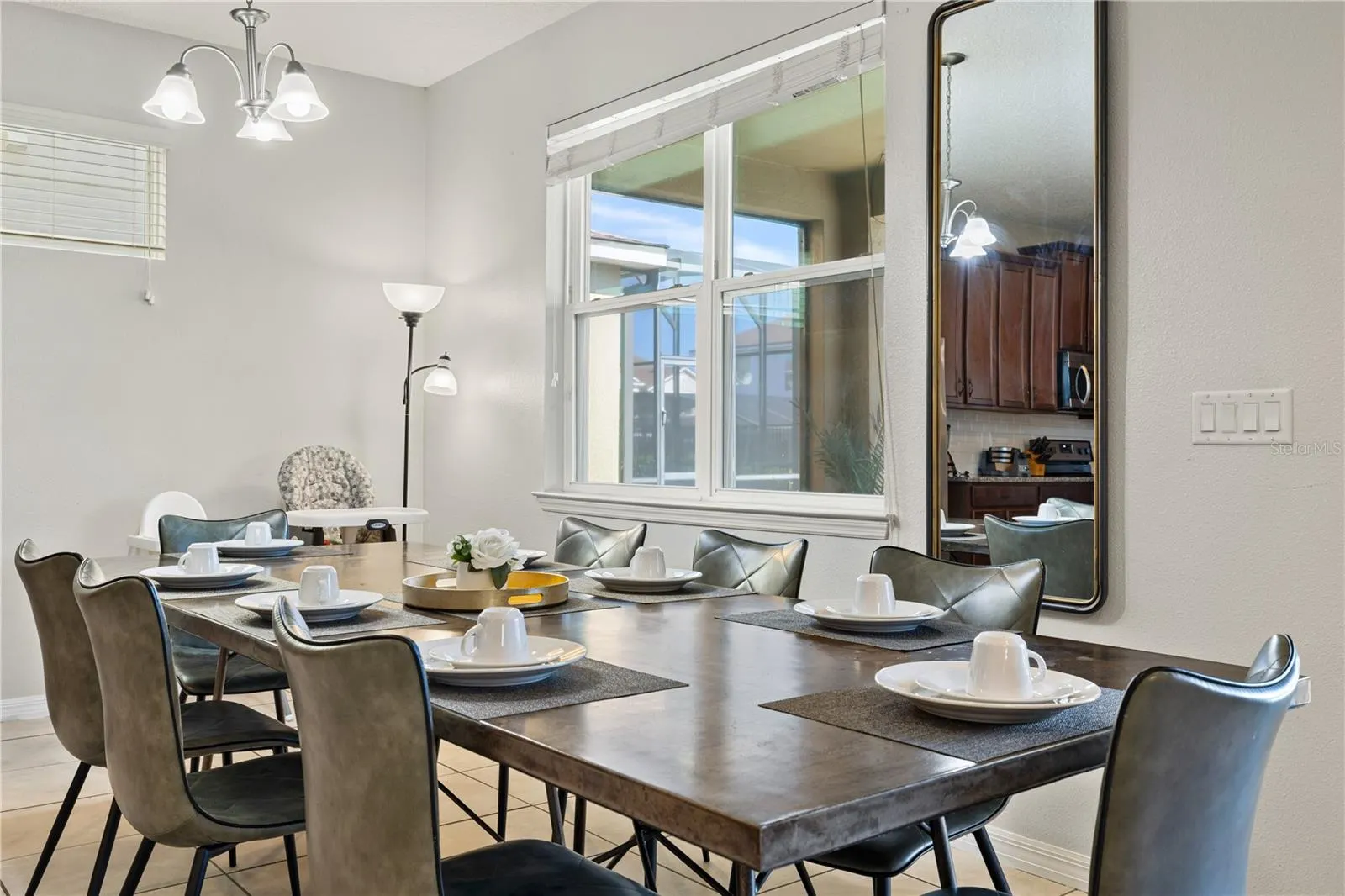 1835 CARIBBEAN VIEW TER