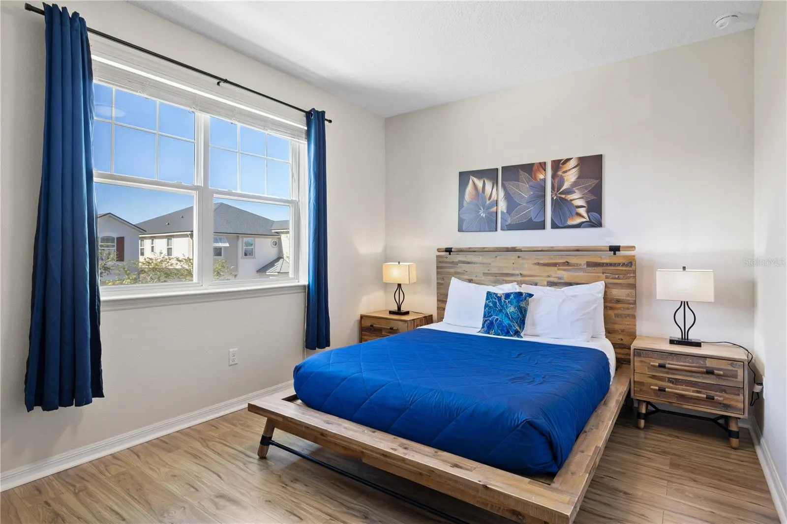 1835 CARIBBEAN VIEW TER