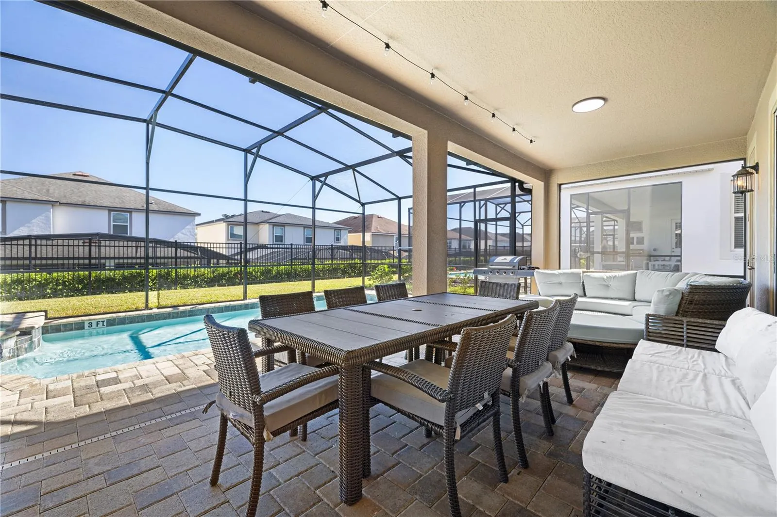 1835 CARIBBEAN VIEW TER