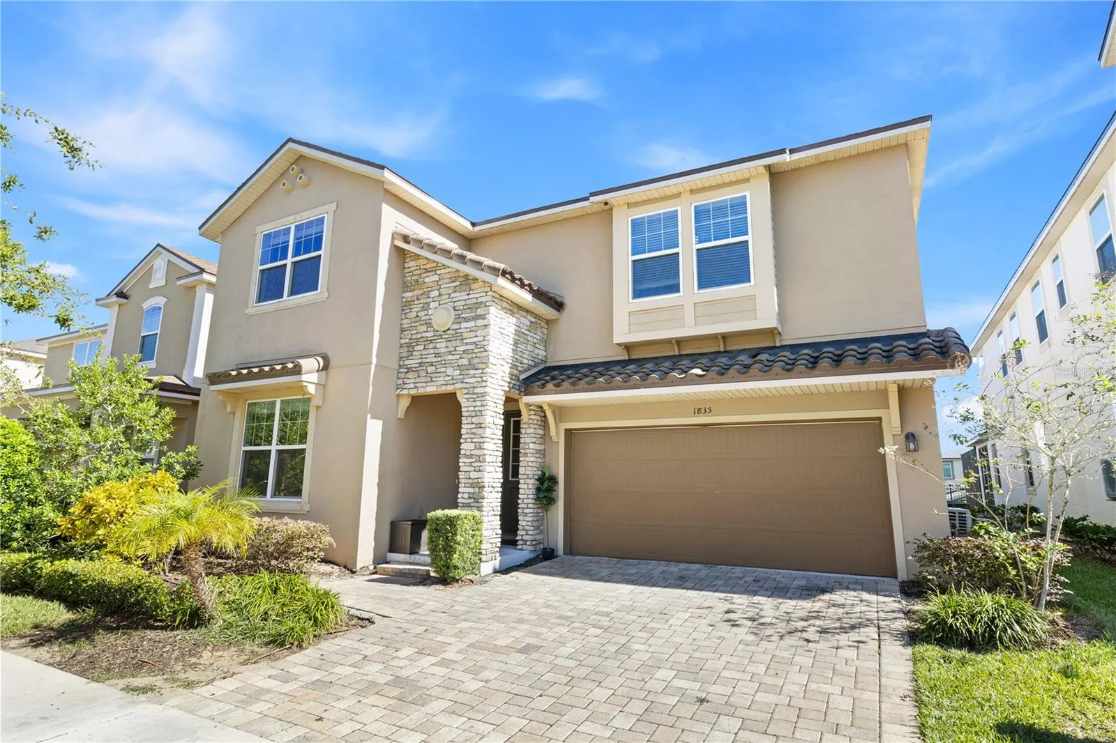 1835 CARIBBEAN VIEW TER