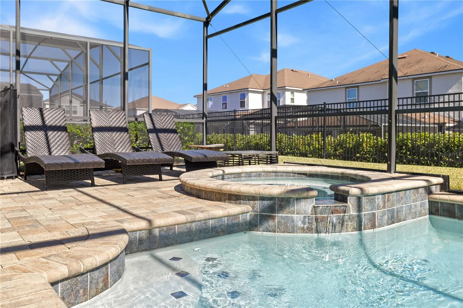 1835 CARIBBEAN VIEW TER