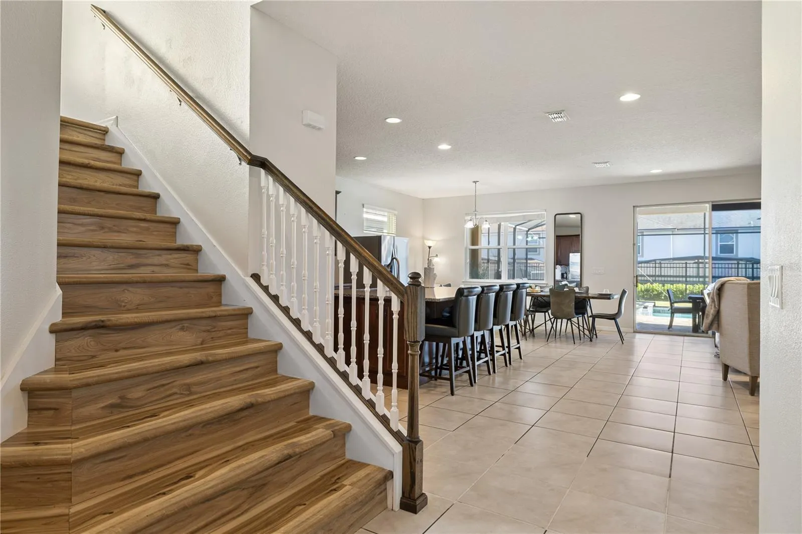 1835 CARIBBEAN VIEW TER