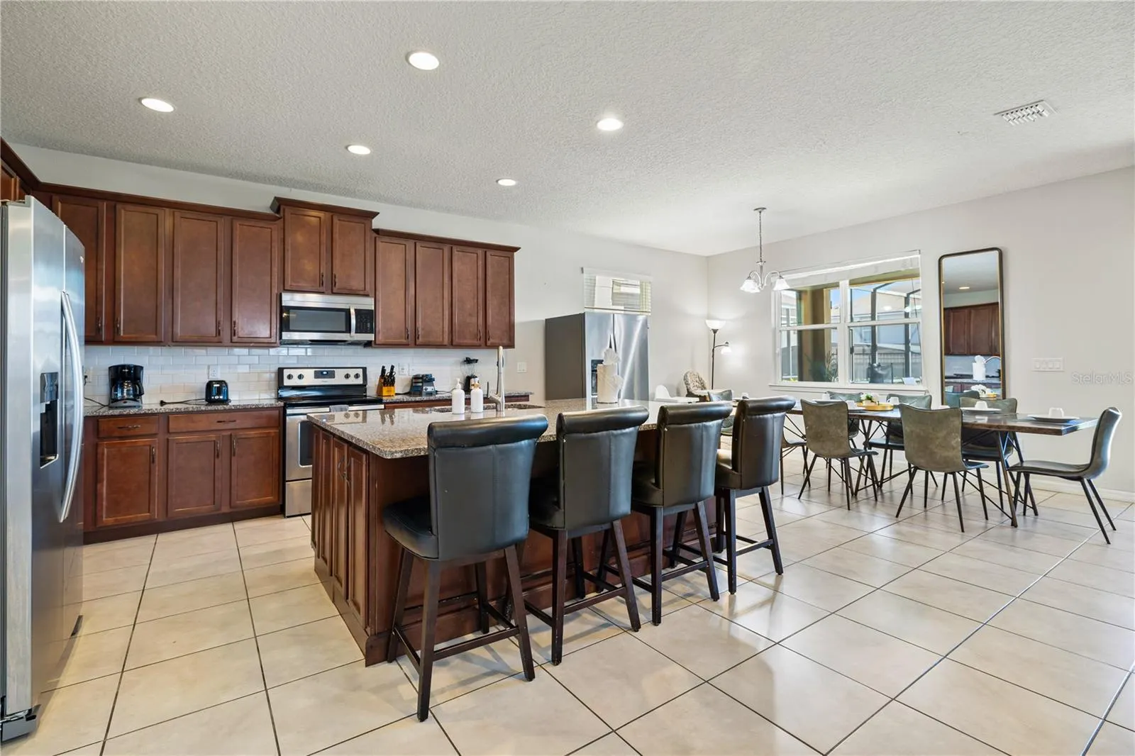 1835 CARIBBEAN VIEW TER
