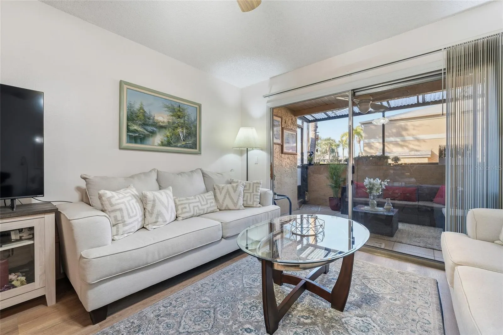 652 KENWICK CIR #105 #105
