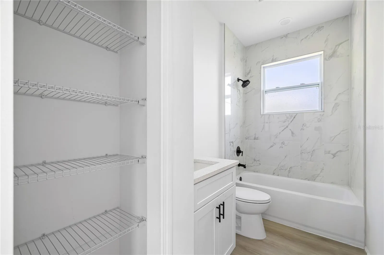 105 INCONNU CT