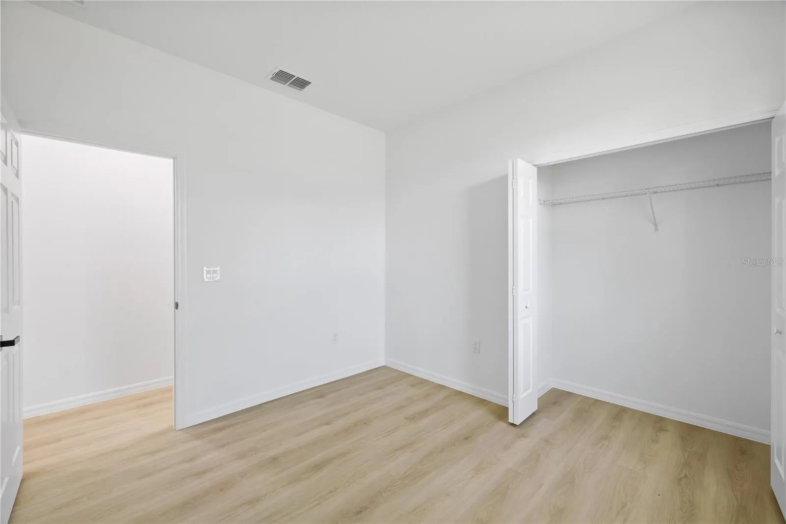 105 INCONNU CT