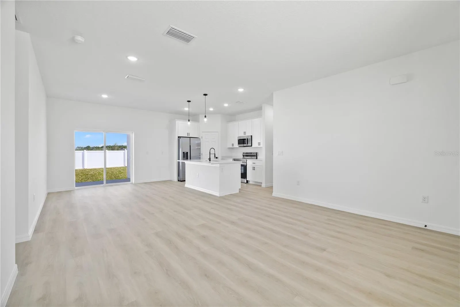 130 SWEET PEA CT
