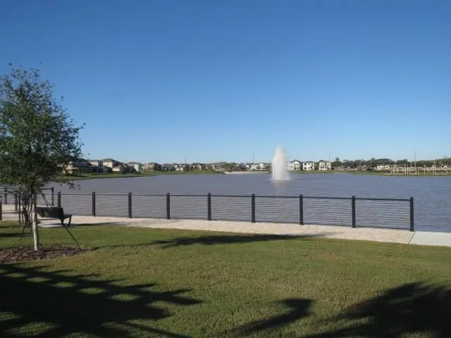 2428 CHATEAU LOOP
