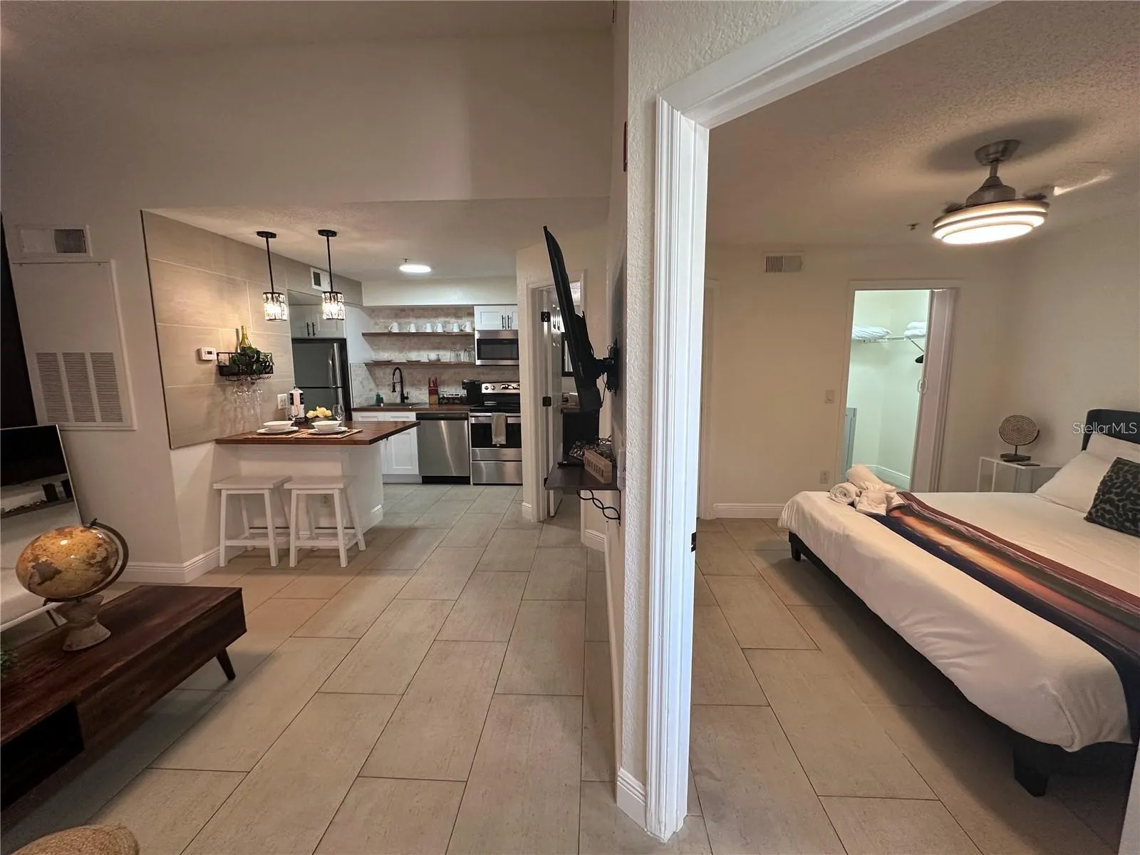 2216 GRAND CAYMAN CT #1437 #1437
