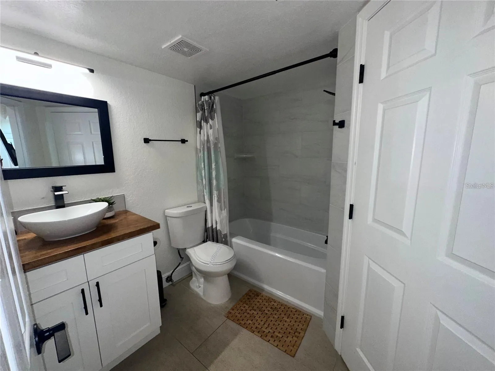 2216 GRAND CAYMAN CT #1437 #1437
