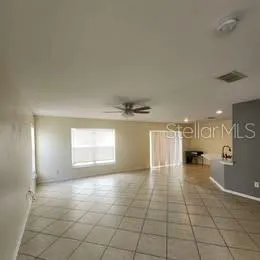 229 SOUTHBRIDGE CIR
