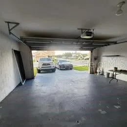 229 SOUTHBRIDGE CIR