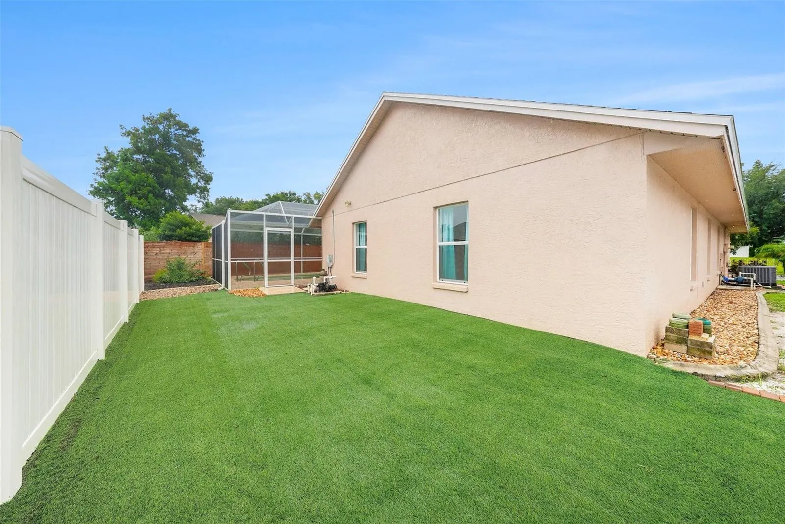 907 BRITTANY PARK BLVD