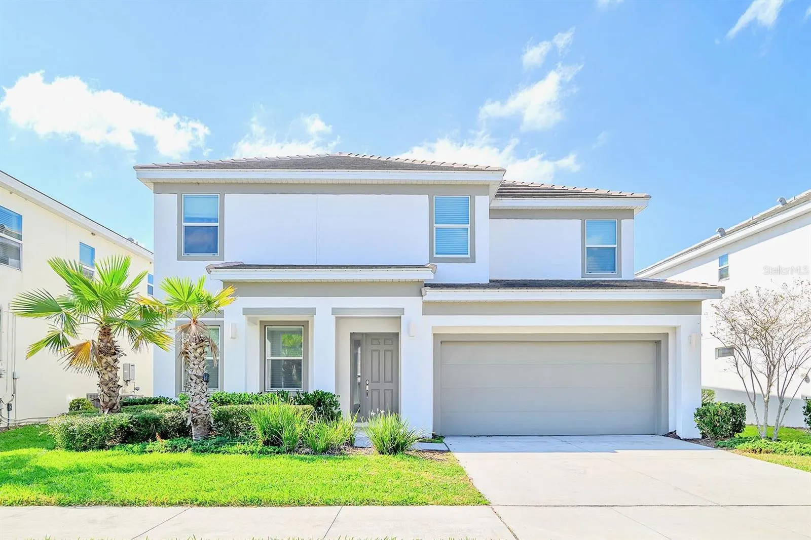 320 BALLO DR