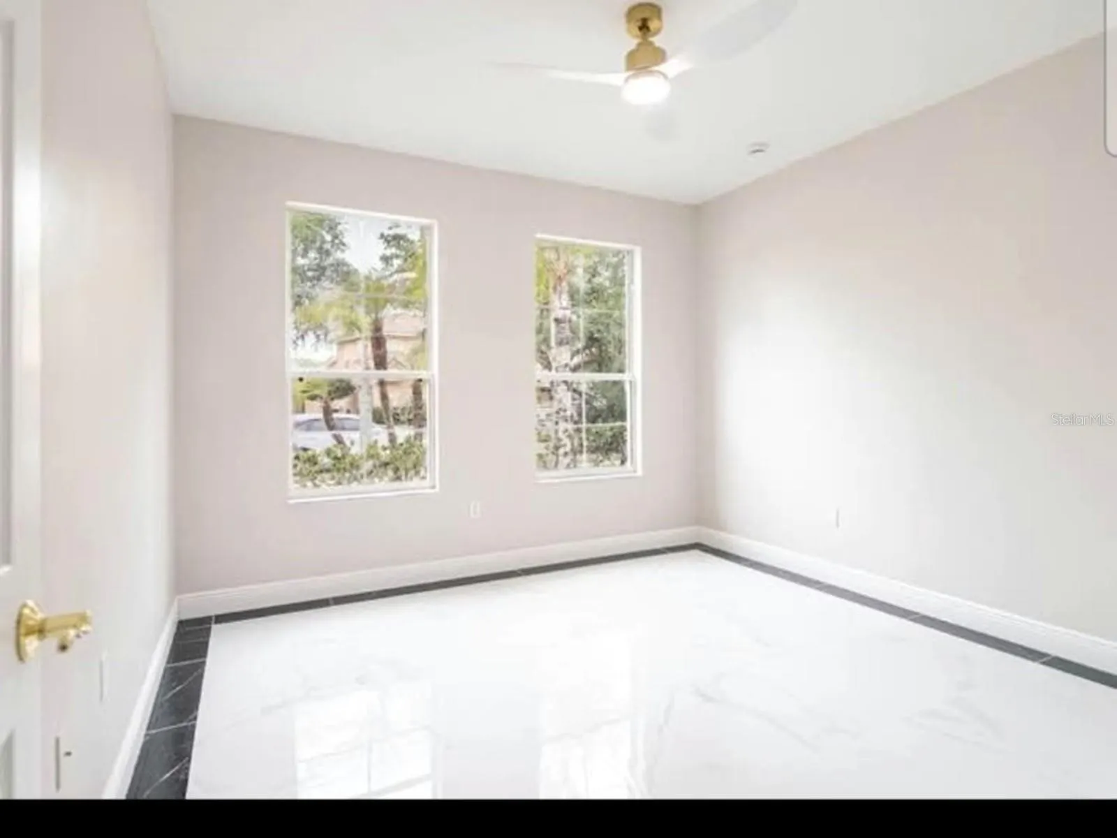 3747 EAGLE ISLE CIR