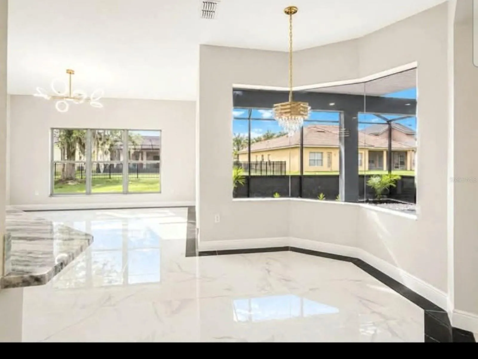 3747 EAGLE ISLE CIR