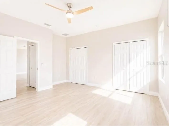 3747 EAGLE ISLE CIR