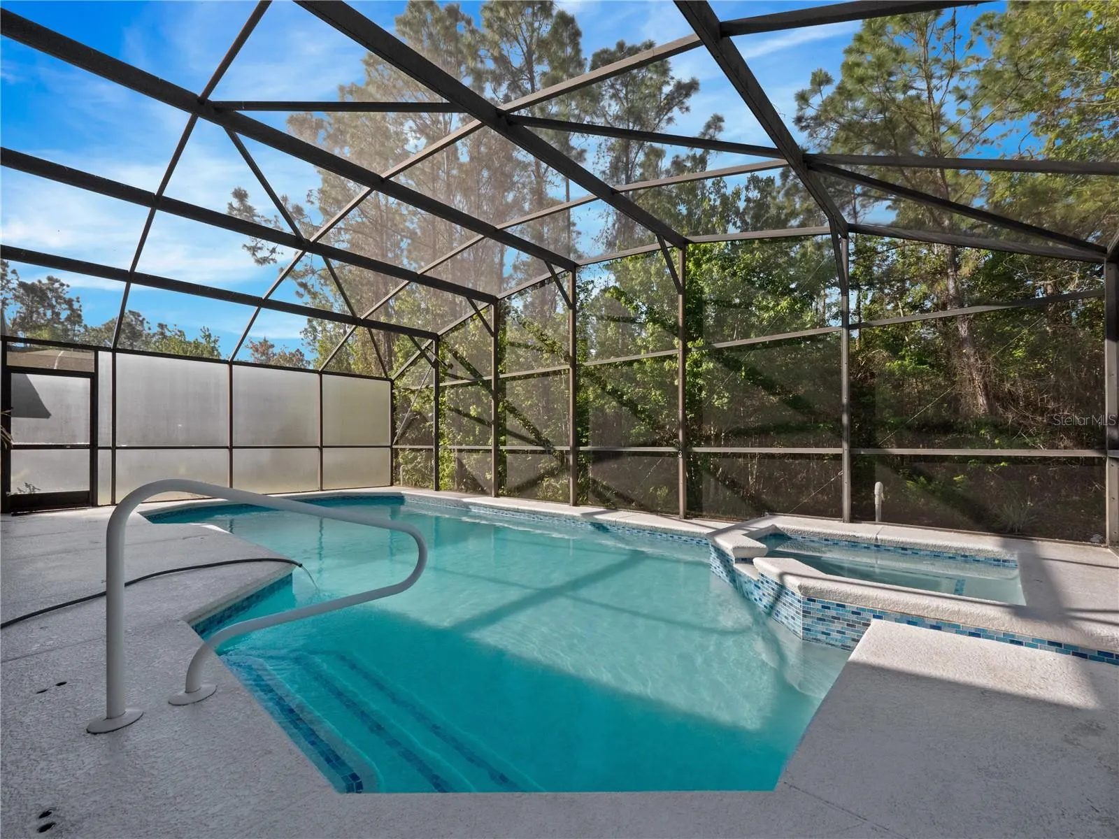 337 SANDY RIDGE DR