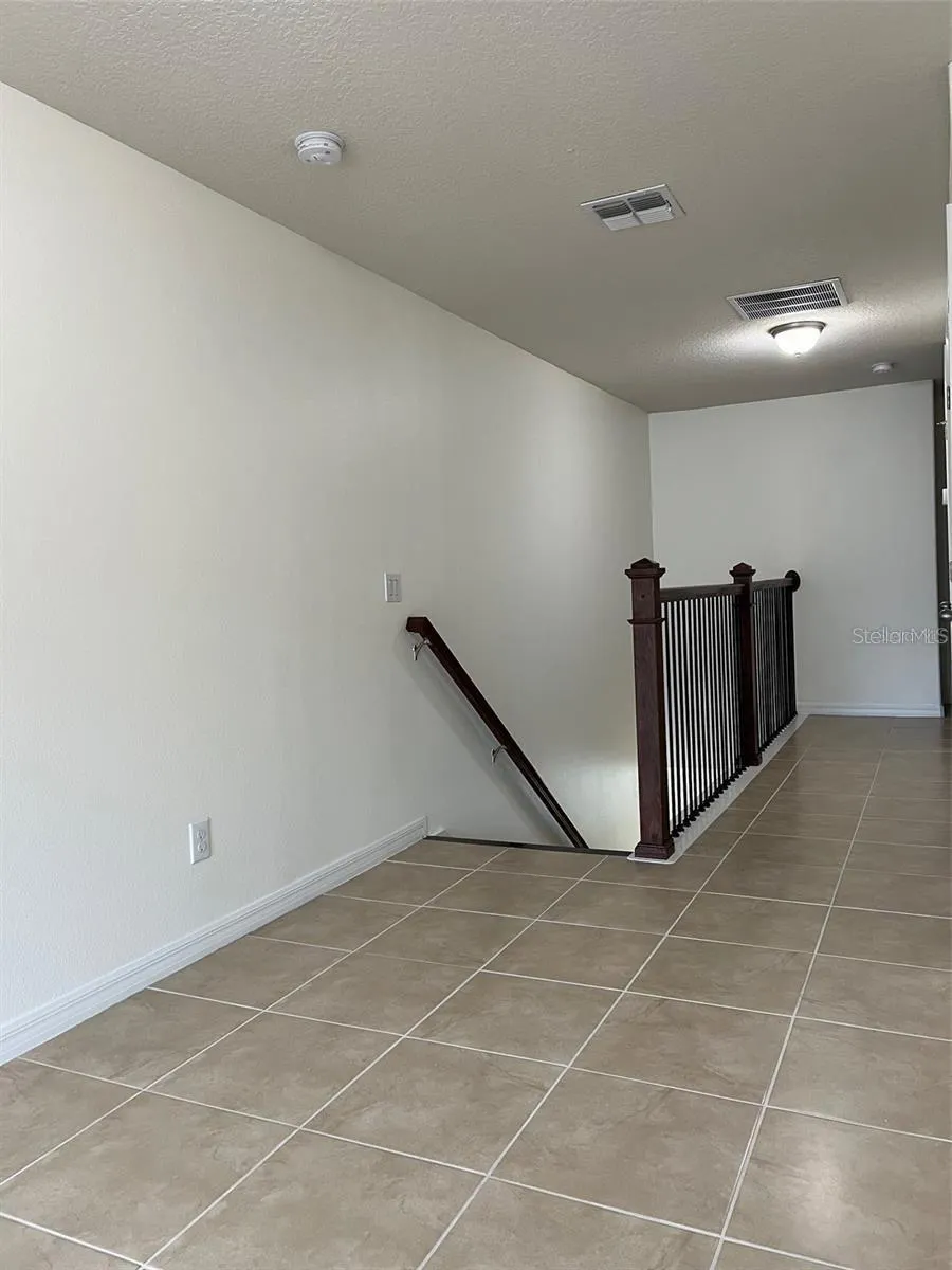 2902 WINDMILL DR