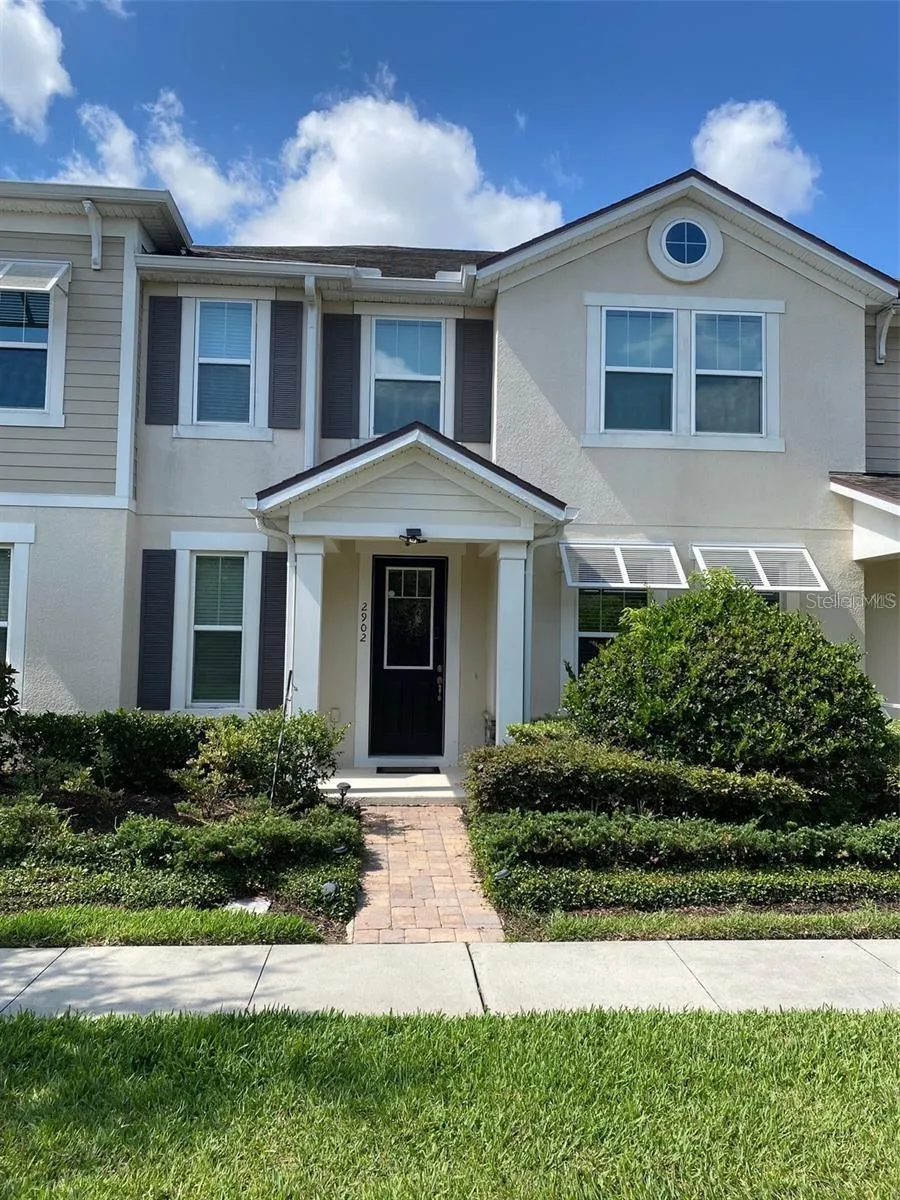 2902 WINDMILL DR