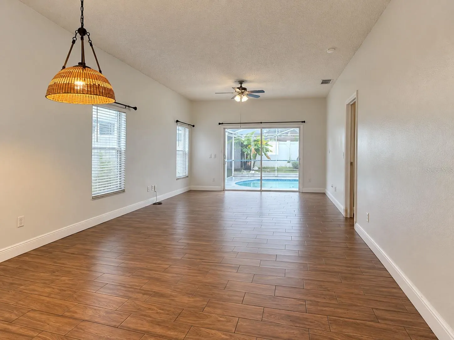 111 CATTAIL CT