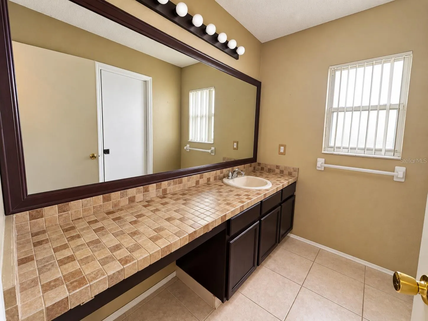 111 CATTAIL CT