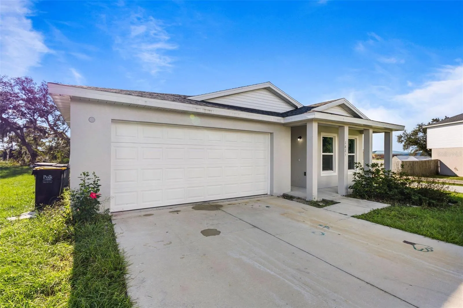 1825 HUDSON CT