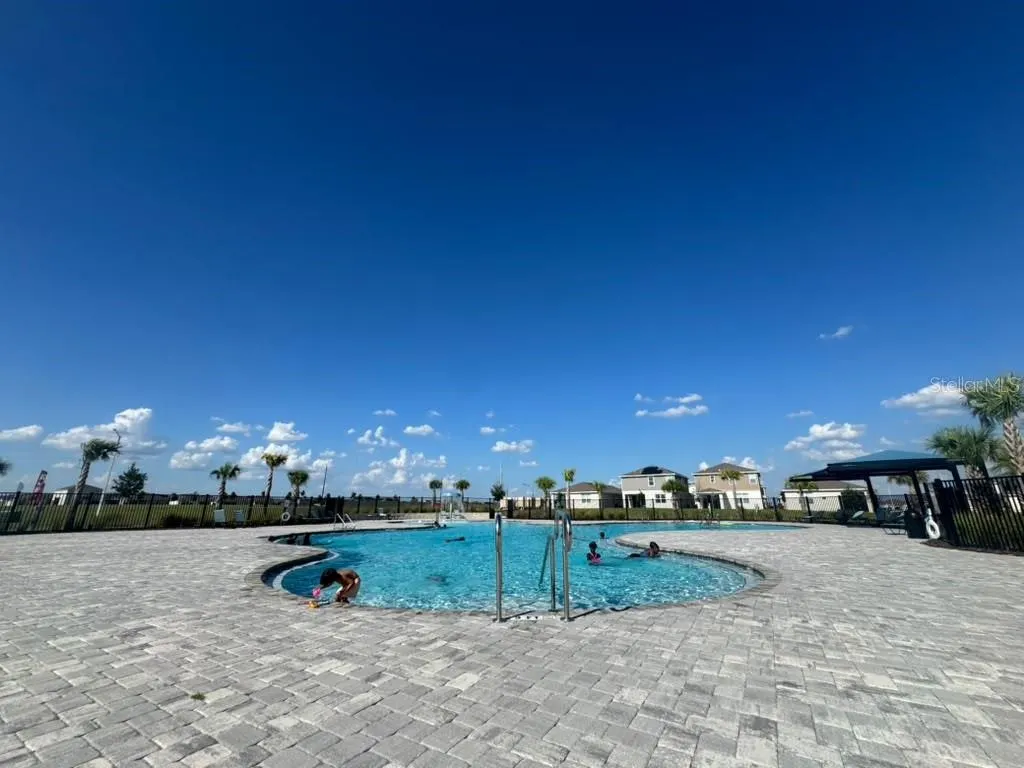 3575 DAHLIA DR