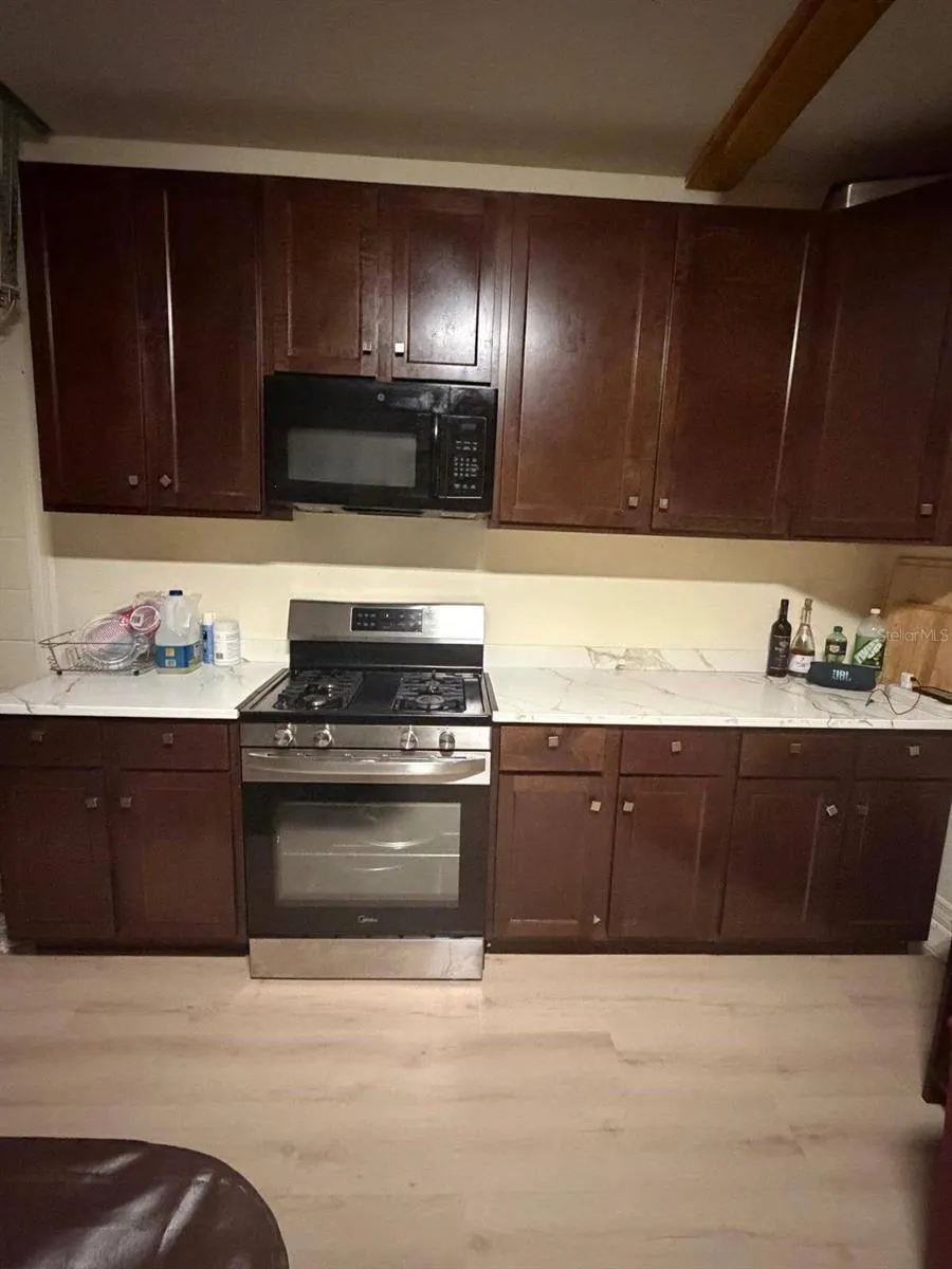 15549 GEMINI DR